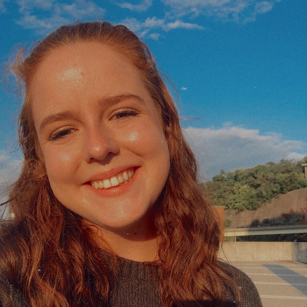 Meet your Posher, Olivia